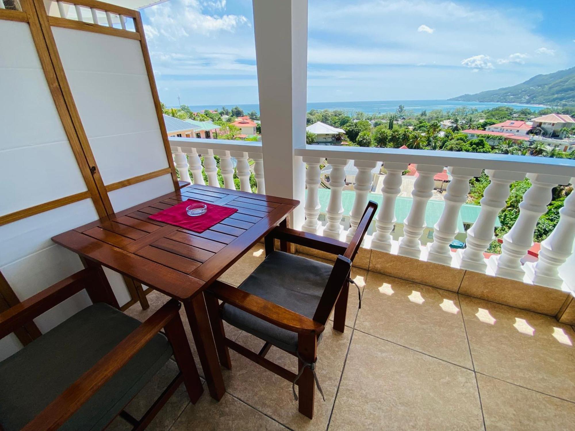 Oceanic View Apartments Beau Vallon  Exterior foto